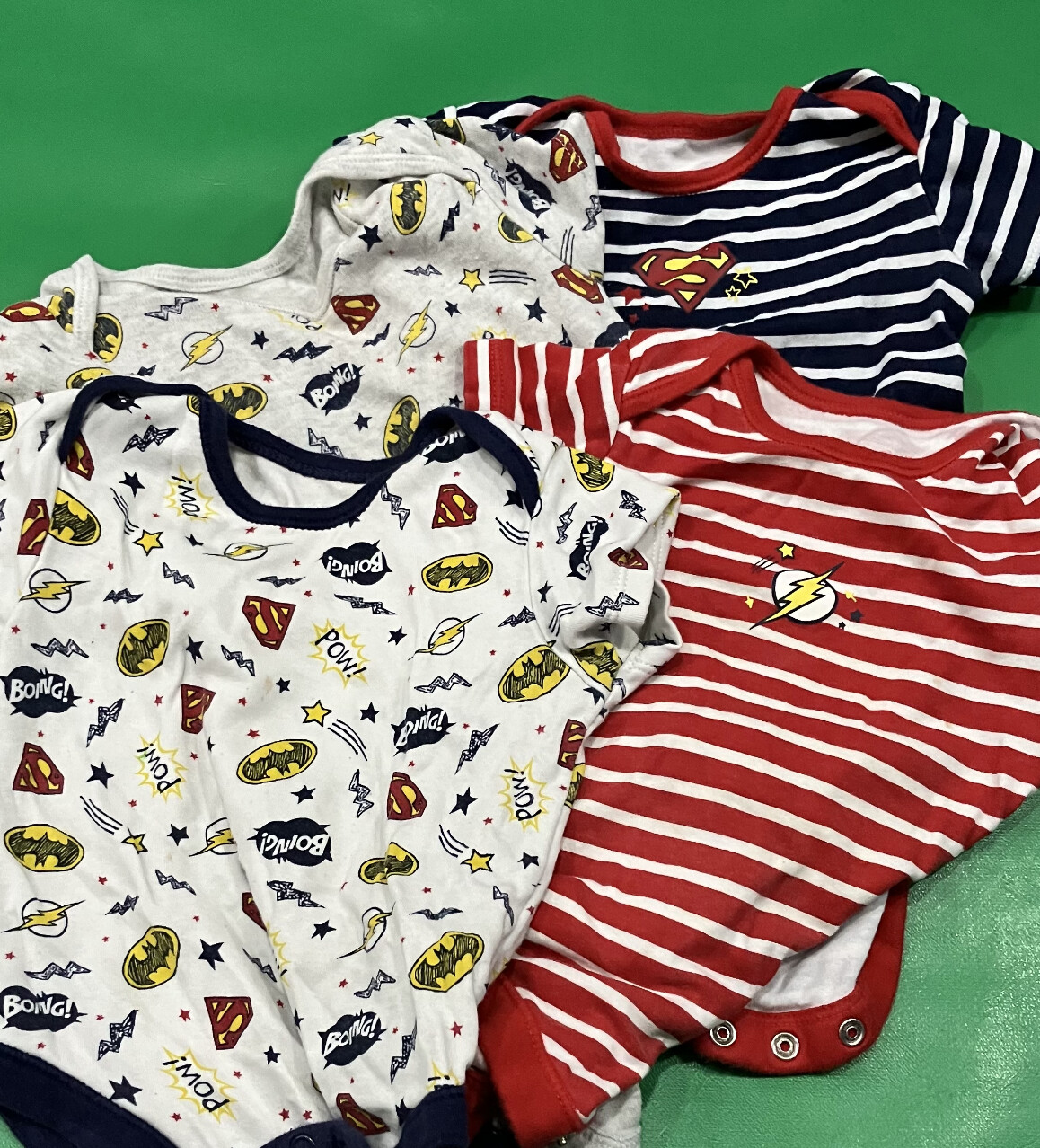Pre-loved baby body vests 0 to 6 months