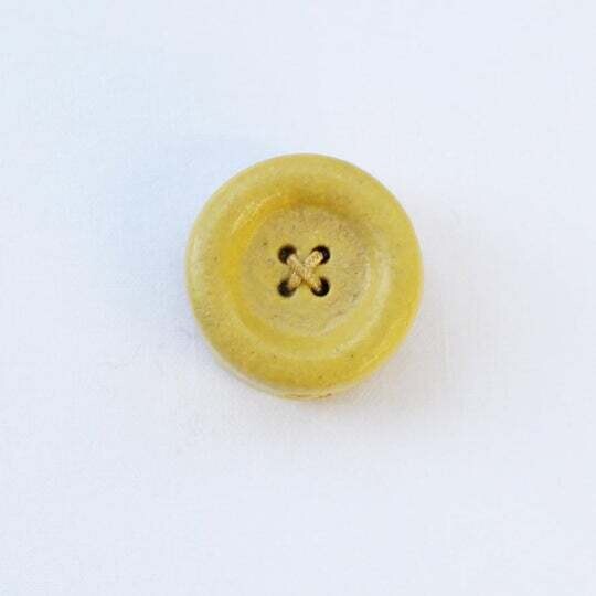 Magnetic Button of Shigaraki Ware - Yellow