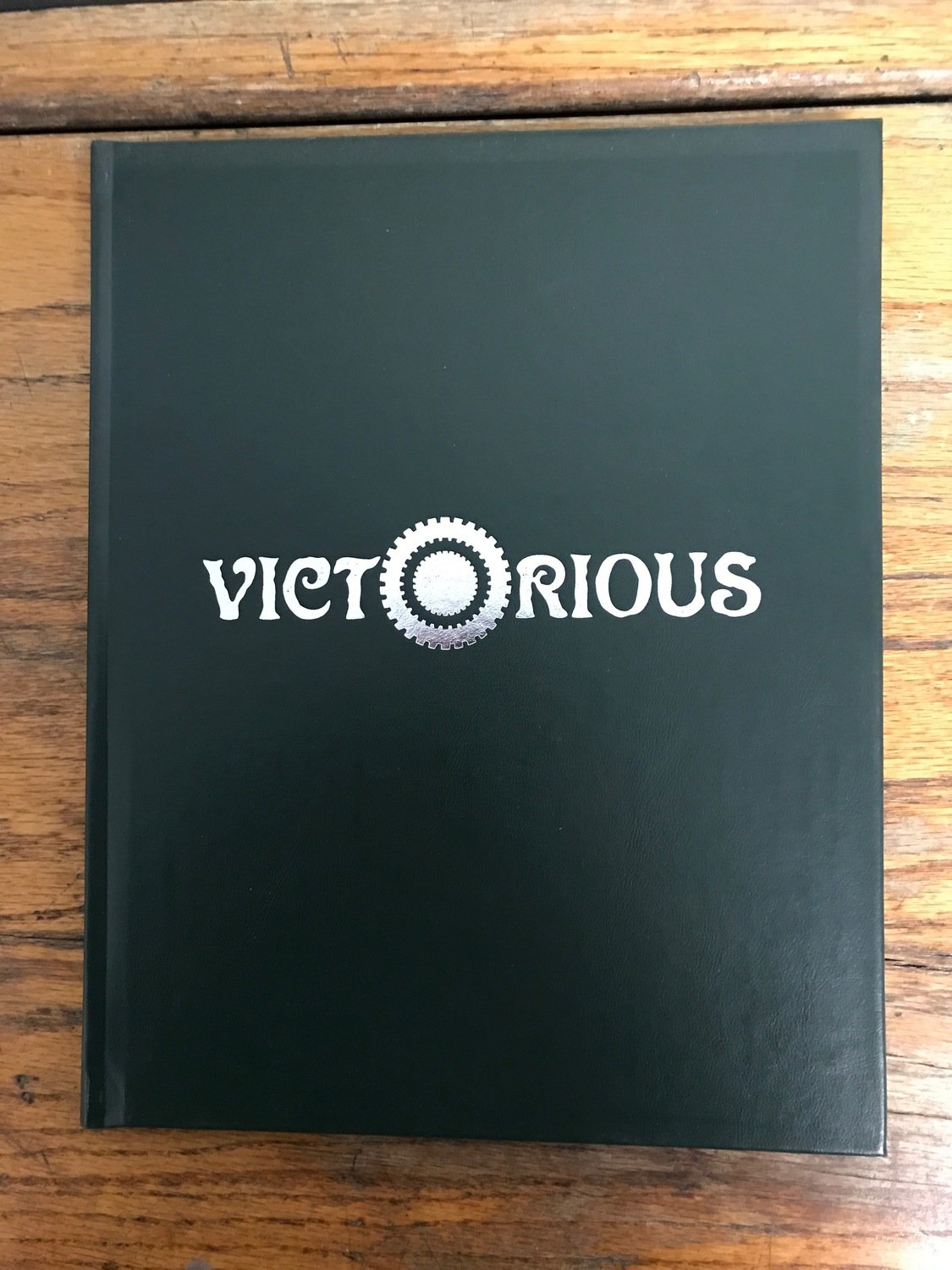 Victorious The Role Playing Game -- Leather