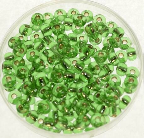 Rocailles grün 4mm mit Silbereinzug/ 30g