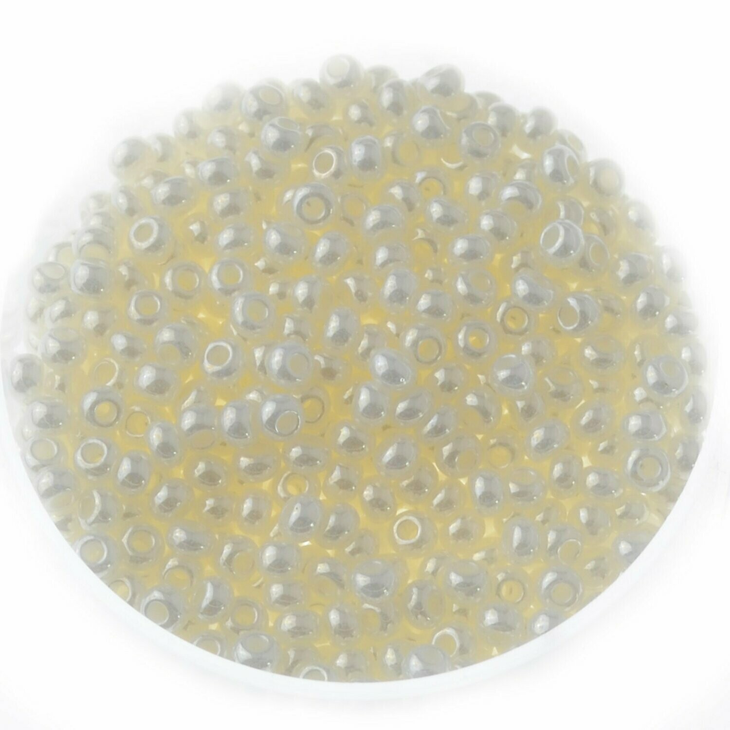 Rocailles weiß  opal 2,6 mm  / 24 gramm