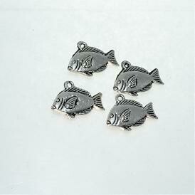 6x Anhänger 10x18mm Tibetsilber Fisch
