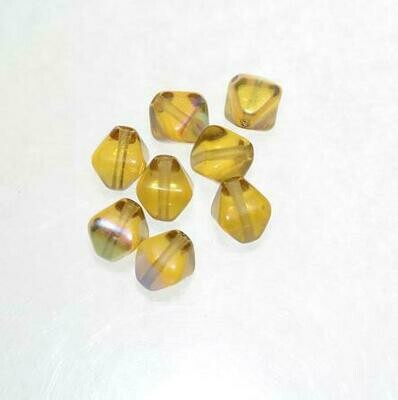 Pyramide AB topas-gold 6MM / 10 Stück Pyramide AB topas-gold 6MM / 10 Stück