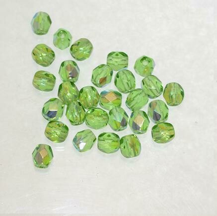 Angebot / Glasschliffperlen 4mm grün iris /25 Stück