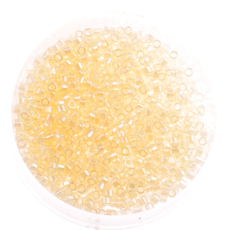Japanische Zylinderperlen Toho Treasure Ceylon Light Ivory 1,8mm/ 5g