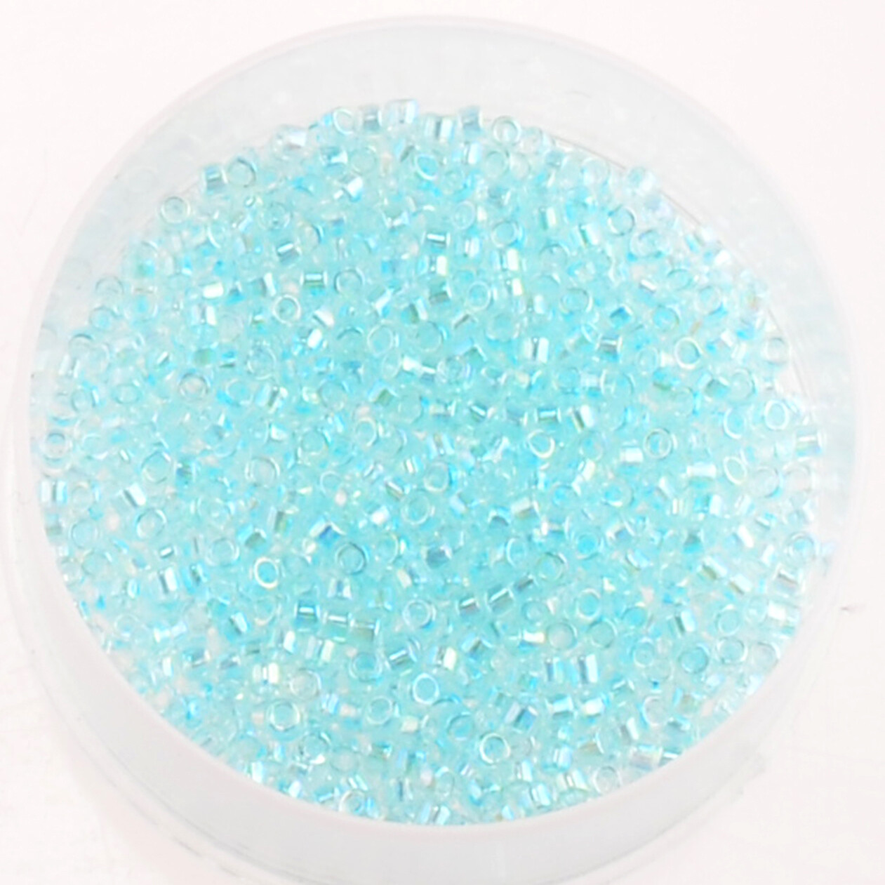 Japanische Zylinderperlen Toho Treasure Transparent Rainbow Aqua Frost 1,8mm/ 5g