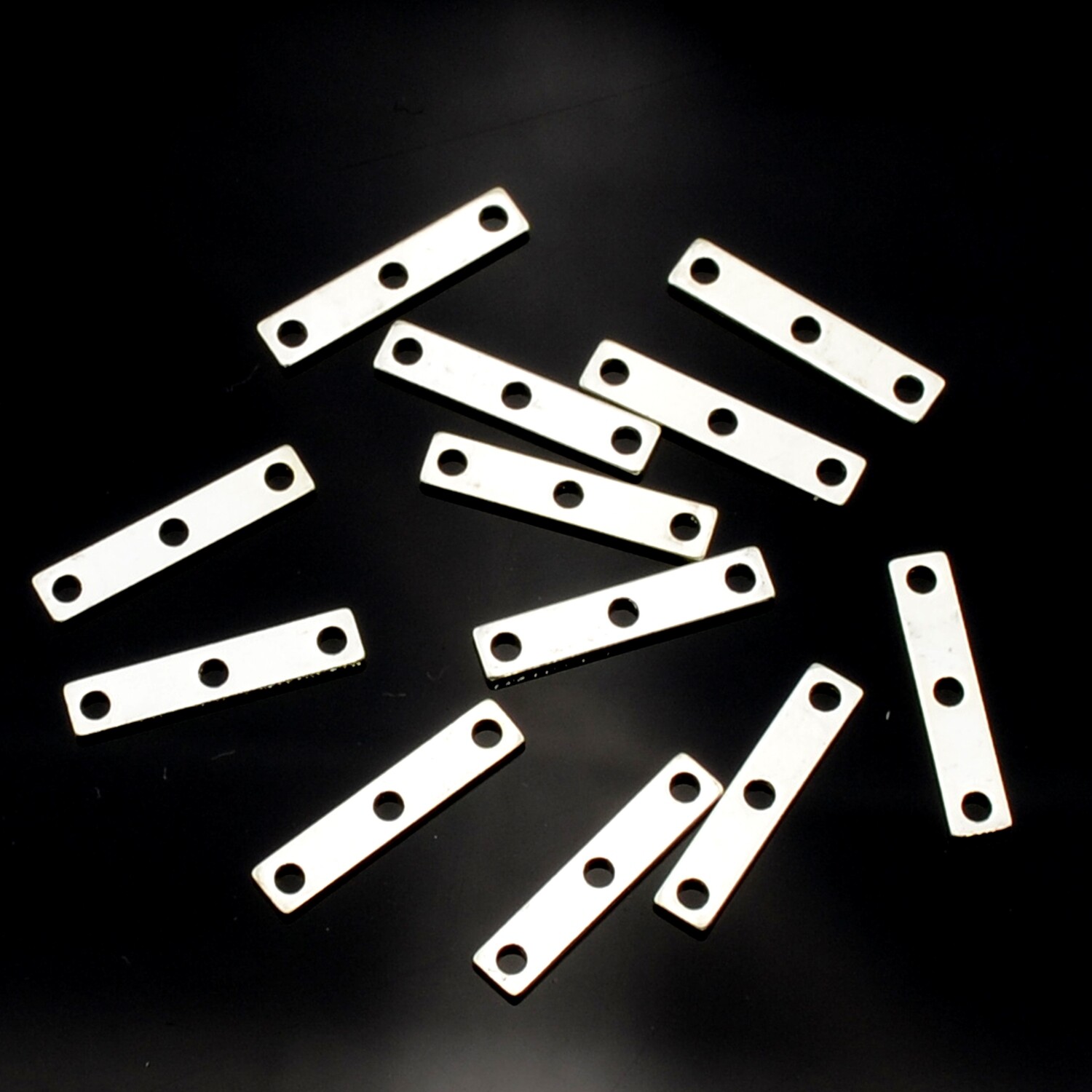 Abstandshalter silberfarben dünn 3X15MM Perlensteg / 12 Stück