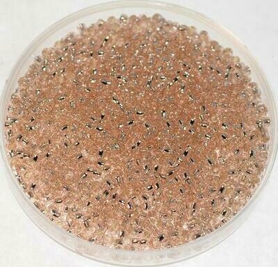 Toho 15/0 Sil-Lined Rosaline / 10 g Toho 15/0 Sil-Lined Rosaline / 10 g