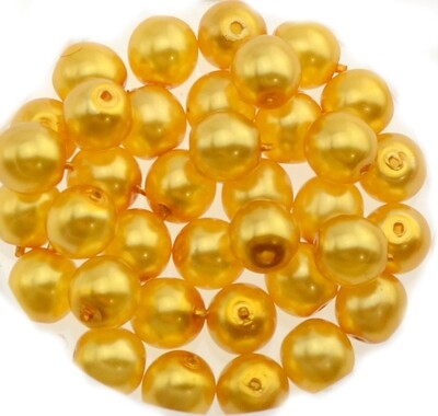 18x Renaissance Glaswachsperlen, 6mm Ø hell topaz 18x Renaissance Glaswachsperlen, 6mm Ø hell topaz