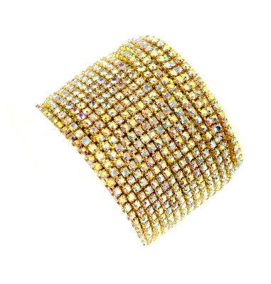 Strasskette - Einreihige Strass-Tassenkette für Schmuckherstellung, Hochwertige Glaskristalle, DIY Funkelnde Strassband in Metallfassung, Straßsteinkette, Strassborte gold crystal AB 3mm / 50cm Strasskette - Einreihige Strass-Tassenkette für Schmuckherstellung, Hochwertige Glaskristalle, DIY Funkelnde Strassband in Metallfassung, Straßsteinkette, Strassborte gold crystal AB 3mm / 50cm