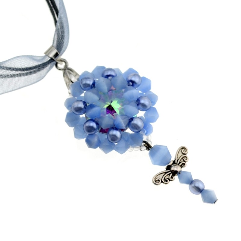38. DIY Kit mit Perlen, Anleitung und Zubehör /Schmuck selber machten / Anhänger hell-blau