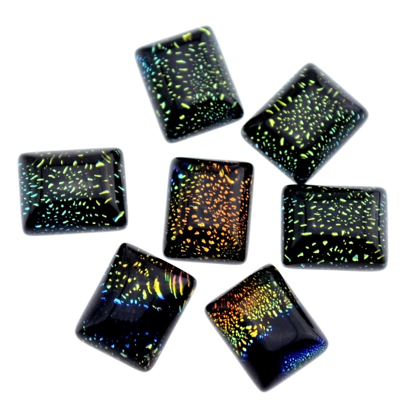 Dichroic Glas Cabohon 10x8mm/ 7 Stück Dichroic Glas Cabohon 10x8mm/ 7 Stück