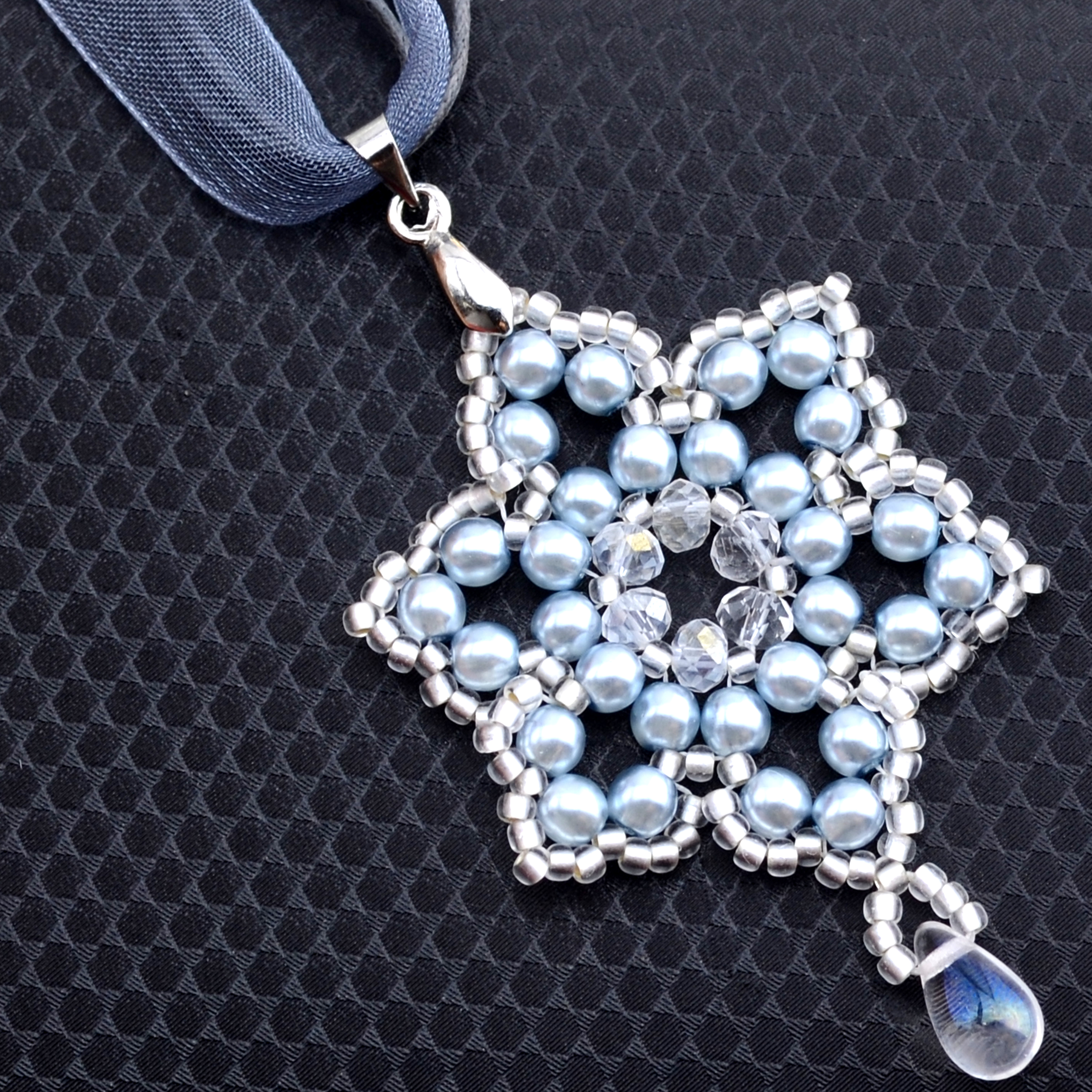 Schmuckherstellungs Set 60/ Perlenanhänger selber machen DIY Kit mit Perlen + Anleitung + Zubehör