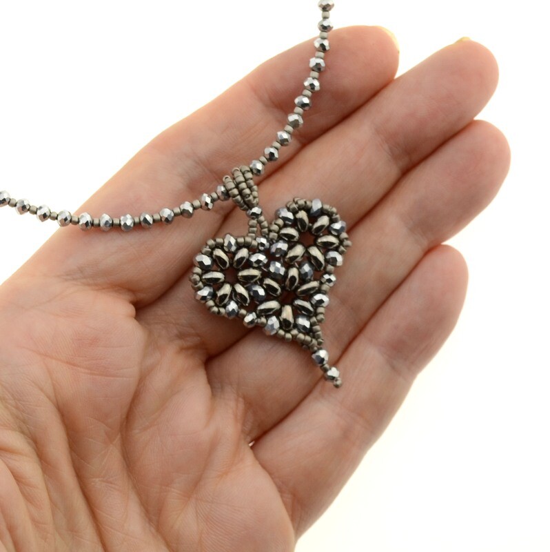 31.Kit mit Perlen, Anleitung und Zubehör / Schmuck selber machen / Anhänger