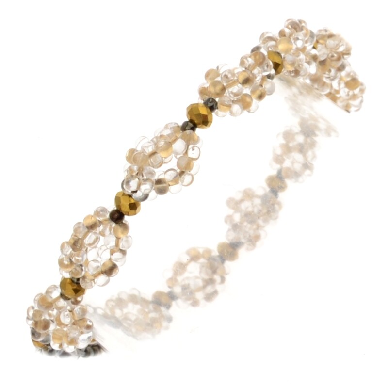 DIY-Schmuckset „Goldene Harmonie“ – Bastelset für ein elegantes Armband aus Farfalle-Glasperlen und goldenen Akzenten.