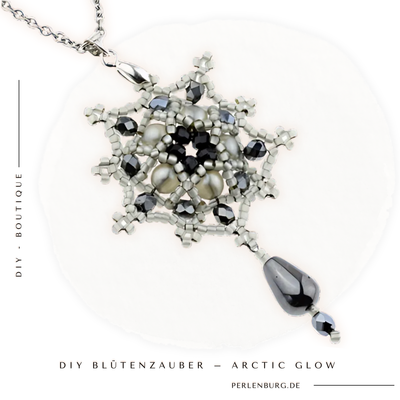DIY - Kit 584 / Schmuck selber machen  /Anhänger  silbergrau ( Faden und Nadel gratis dazu)