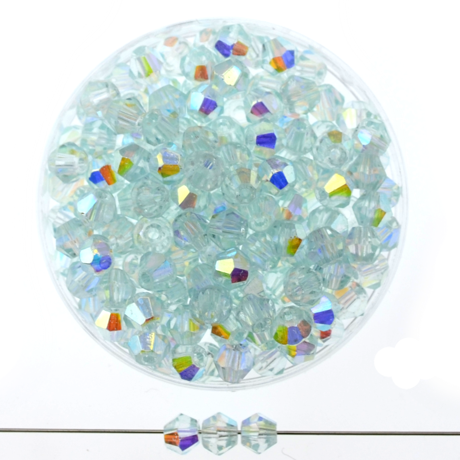 Doppelkegel-Kristallglasperlen – eisblau, 4 mm I 40 Stück