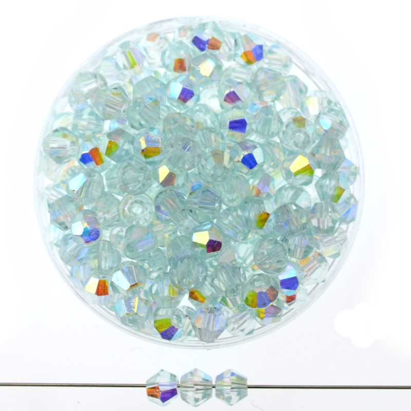Doppelkegel-Kristallglasperlen – eisblau, 4 mm I 40 Stück