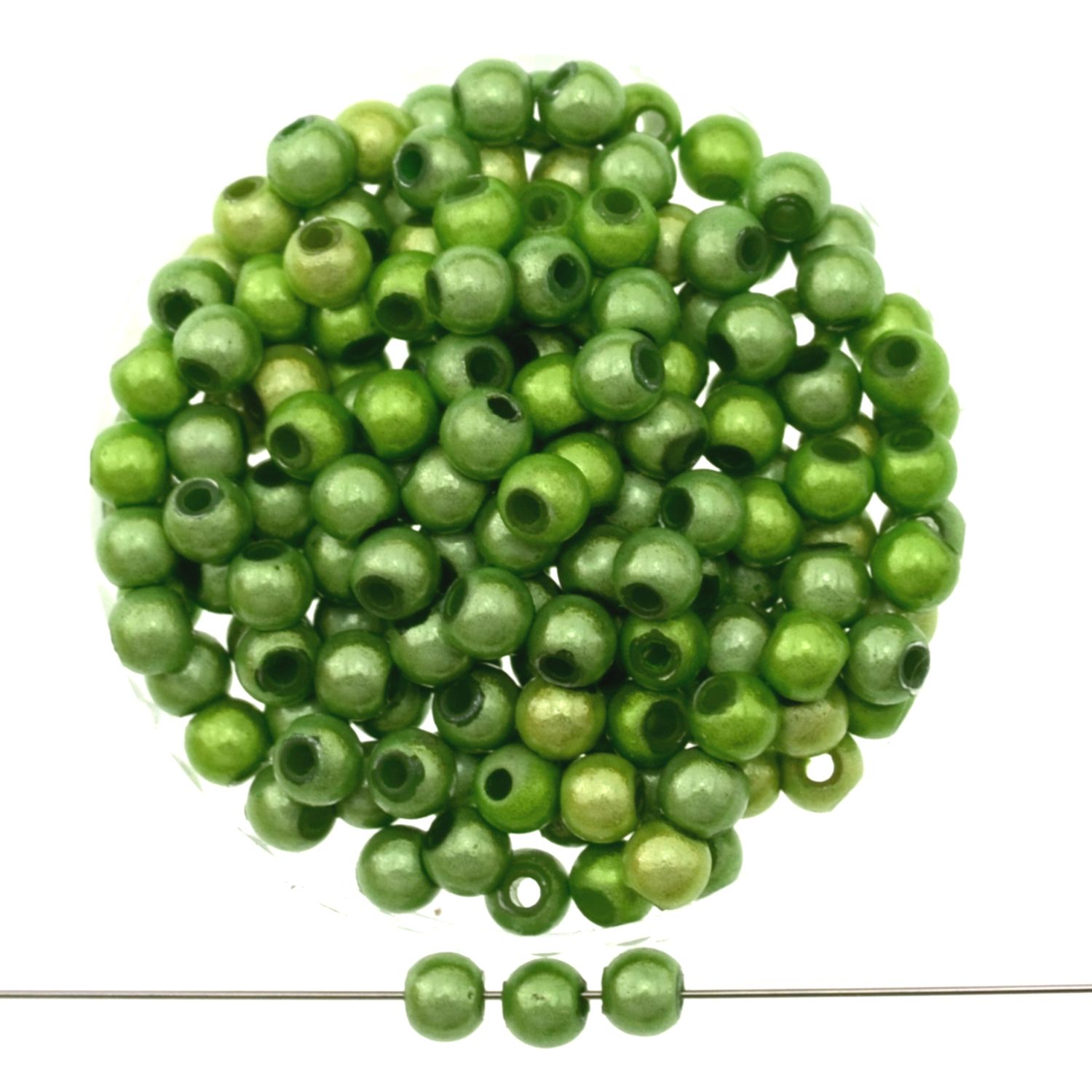 Apfelgrüne Miracle Beads 4mm mit 3D-Leuchteffekt, 40 Stück für frühlingshaften Schmuck zum Selbermachen