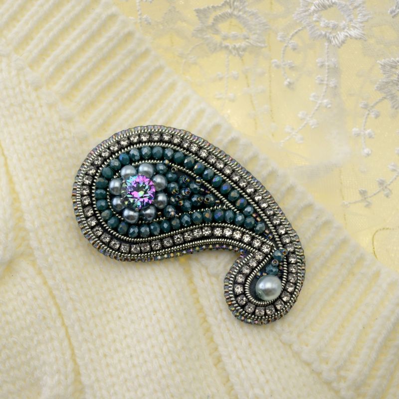 Schmuckherstellungs Set 913/ Brosche selber sticken DIY Kit mit Perlen + Anleitung + Zubehör Schmuckherstellungs Set 913/ Brosche selber sticken DIY Kit mit Perlen + Anleitung + Zubehör