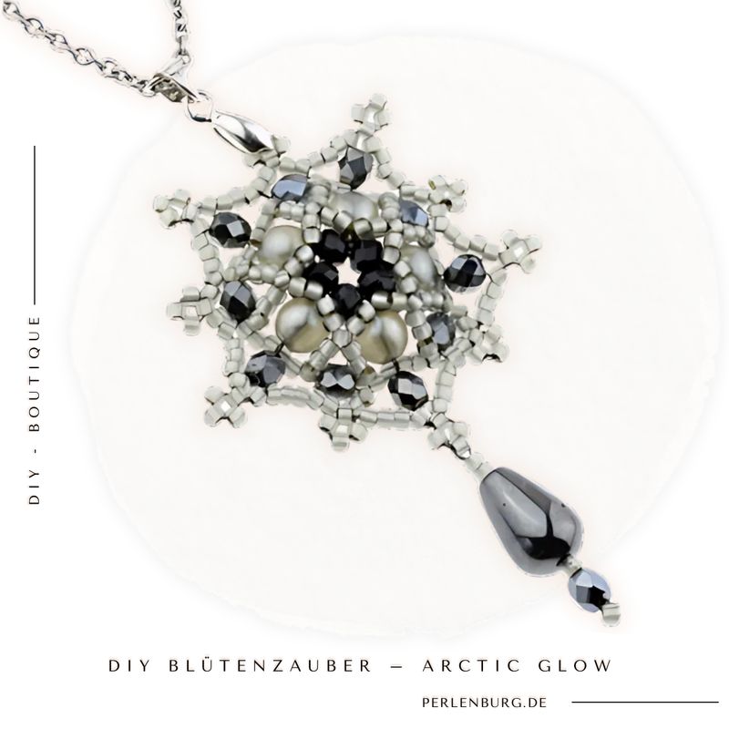 DIY - Kit 584 / Schmuck selber machen  /Anhänger  silbergrau ( Faden und Nadel gratis dazu)