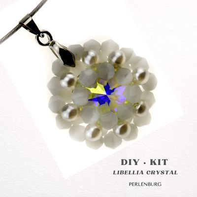 DIY Schmuckset Libellia – Anhänger mit Perlen basteln DIY Schmuckset Libellia – Anhänger mit Perlen basteln