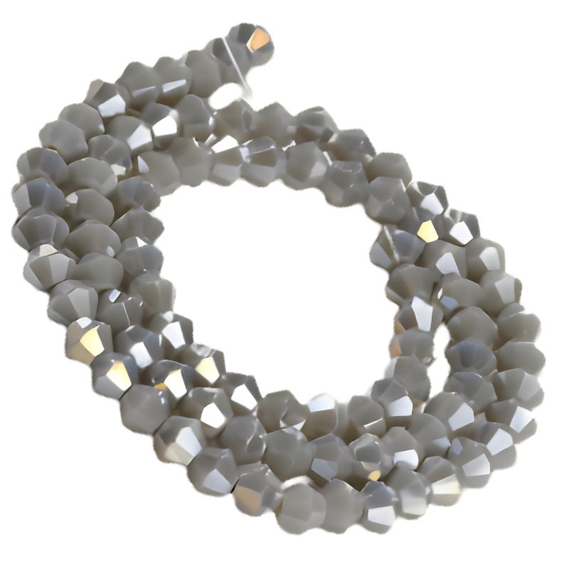 Facettierte Bicone-Glasperlen – Grau mit AB-Effekt, 4 × 4 mm /40 Stück Facettierte Bicone-Glasperlen – Grau mit AB-Effekt, 4 × 4 mm /40 Stück