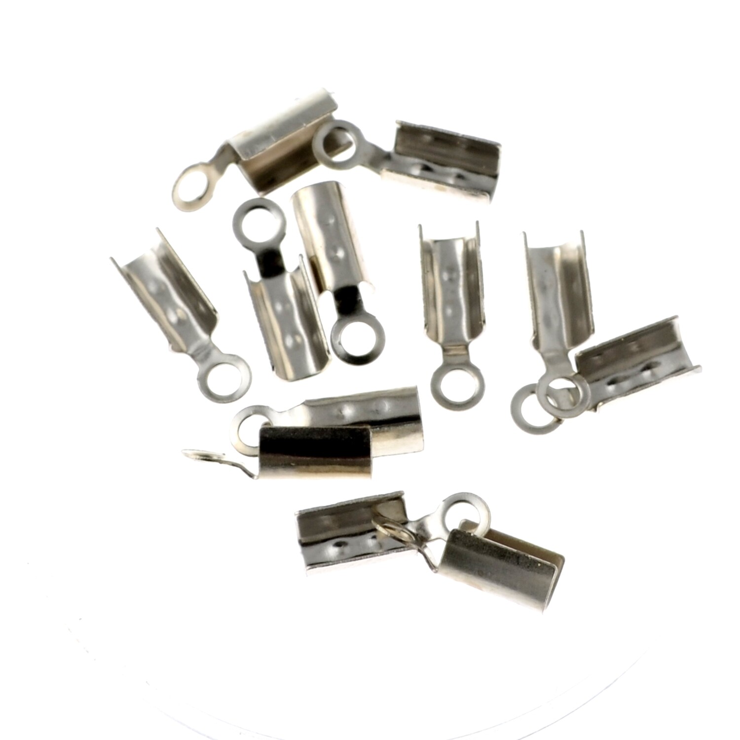 Endstücke 2 mm Edelstahl – Bandklemmen mit Öse | 12 Stück 12 silberfarbene Endstücke aus Edelstahl mit Öse für 2 mm Bänder – ideal für zarten DIY-Schmuck