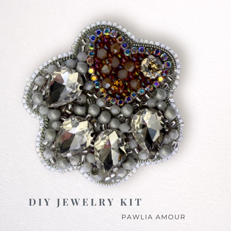 DIY-Schmuckset „Pawlia Amour“ – Pfoten-Brosche für Tierliebhaber