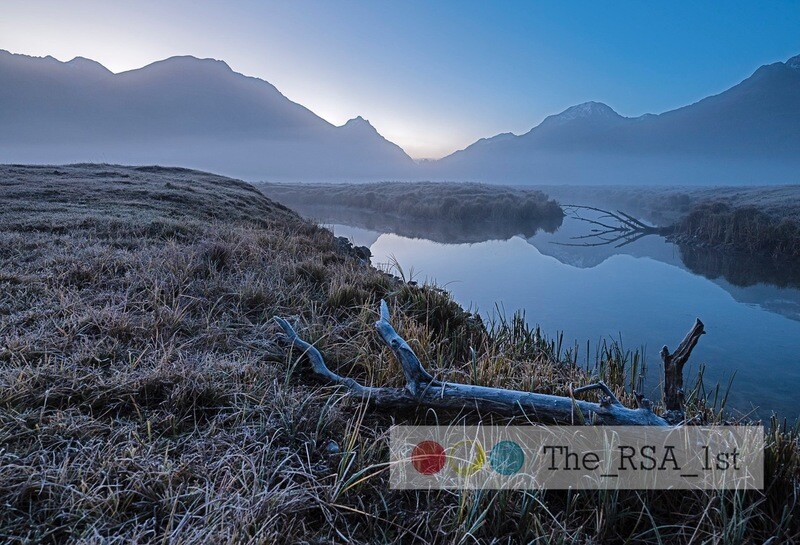 Gewässer / ENGADIN PUR Innaue (bild b) / (S) (M) (L) / Ab CHF 44.00