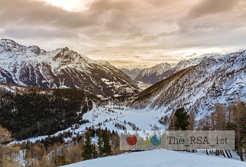 Berge / ENGADIN PUR Alp Grüm / (S) (M) (L) / Ab CHF 44.00
