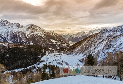 Berge / ENGADIN PUR Alp Grüm / (S) (M) (L) / Ab CHF 44.00