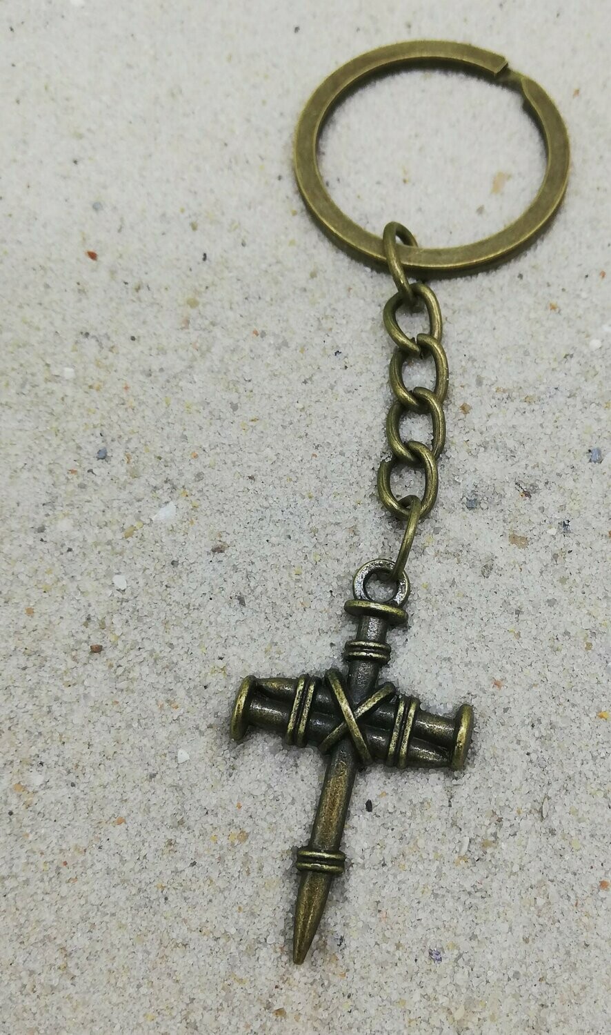 Schlüsselanhänger "Kreuz mit Nägel"