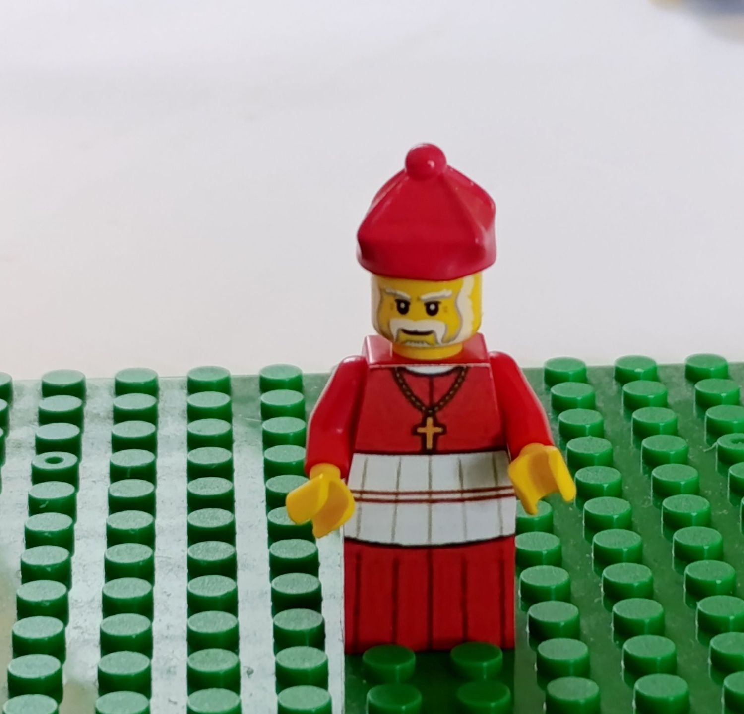 Katholischer Kardinal Minifigur
