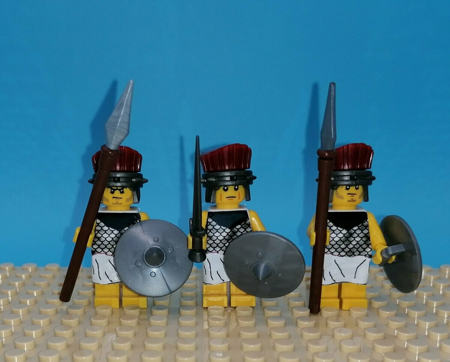 3 Philistine minifigures 3 Philistine minifigures