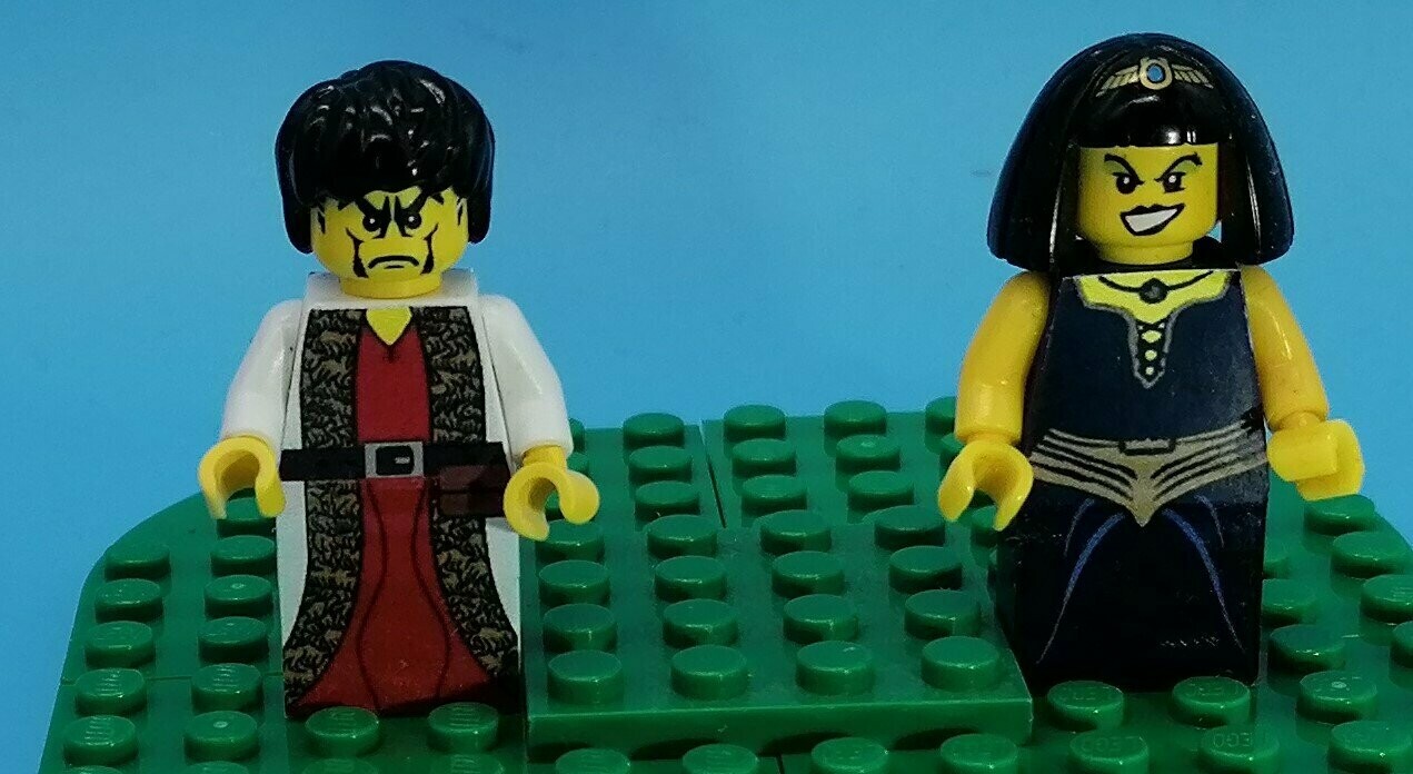 König Ahab und Königin Isebel Minifigur mit zwei Gesichtern König Ahab und Königin Isebel Minifigur mit zwei Gesichtern