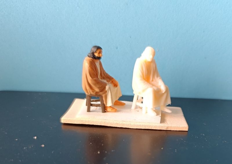Jesus auf Stuhl Figur 1/50 unbemalt Jesus auf Stuhl Figur 1/50 unbemalt