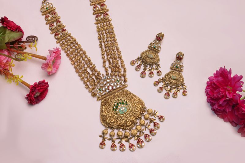 NECKLACE SETS