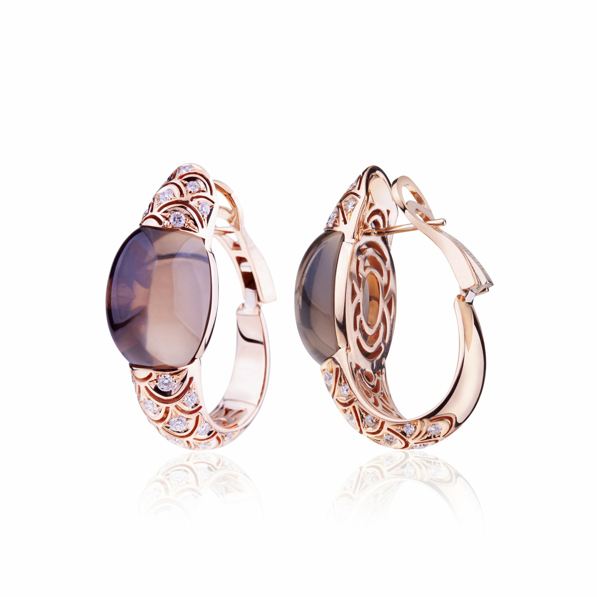 Rose gold with diamonds cabochon smoky quartz