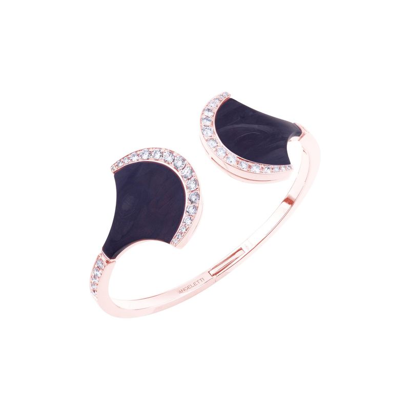 Rose gold with carbonio and diamonds
