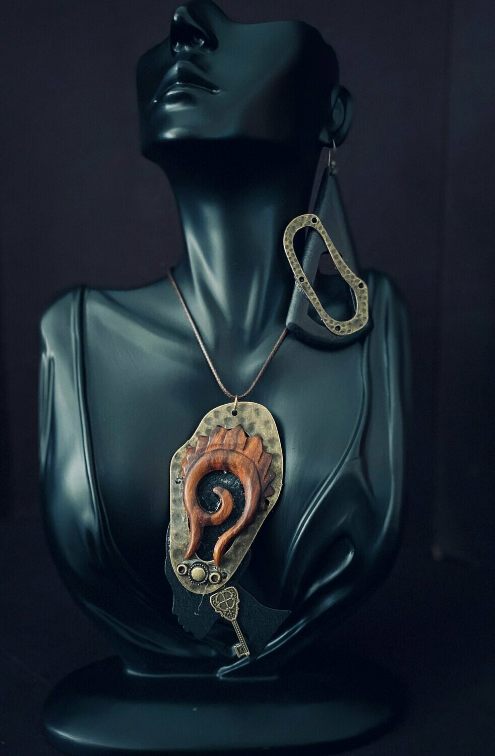 Necklace & Earring Set Necklace & Earring Set