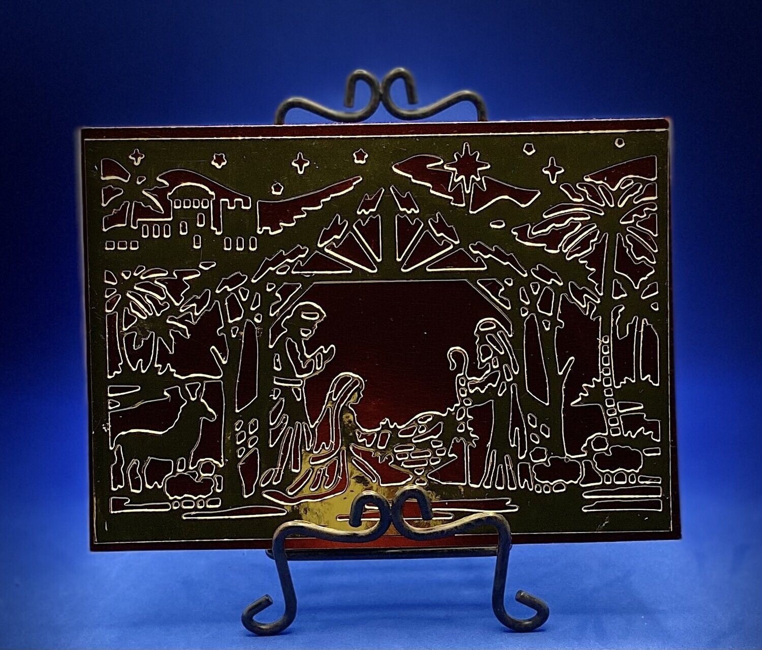 Nativity-Gold/Red Nativity-Gold/Red