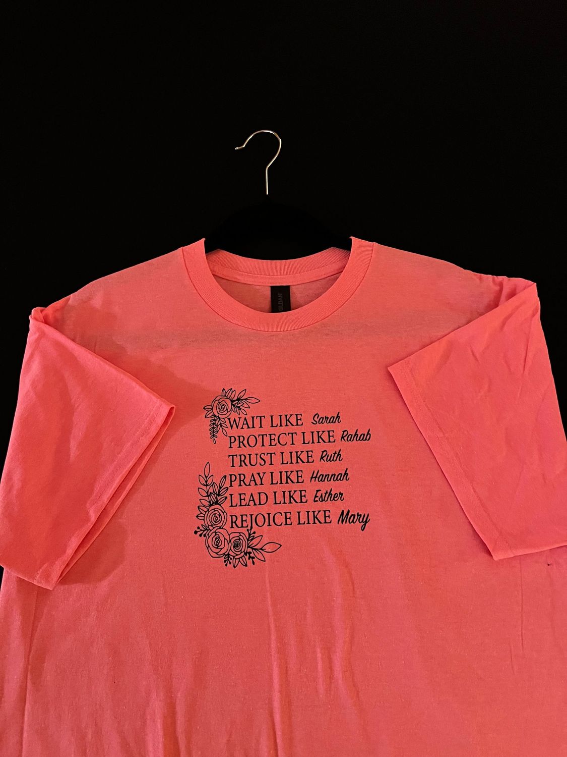 Size Large Fushia Shirt Size Large Fushia Shirt