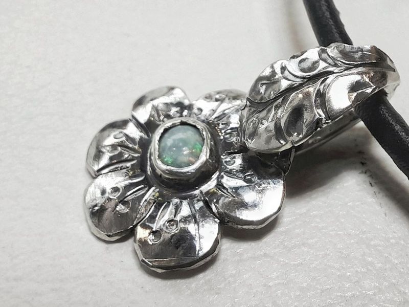 Opal blooming Opal blooming