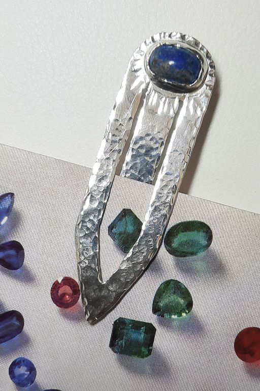 Lesezeichen mit Lapis-Lazuli