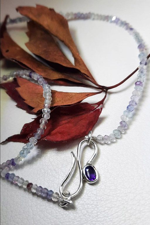 Edelsteinkette mit Aquamarin und Amethyst