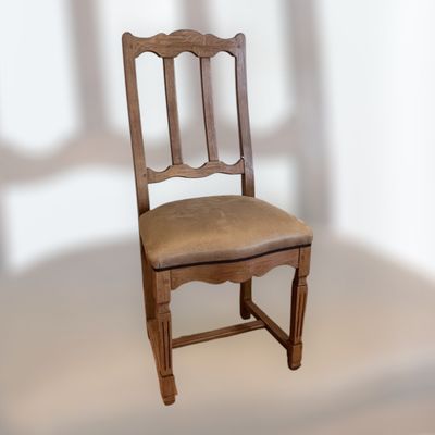 Boiserie: Chaise LXVI de Herve à garnir
