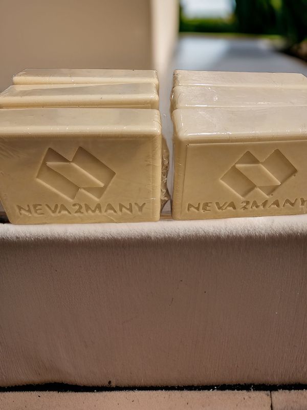 Shea Butter soap/Black Woman Fragrance.  5 oz -D2-