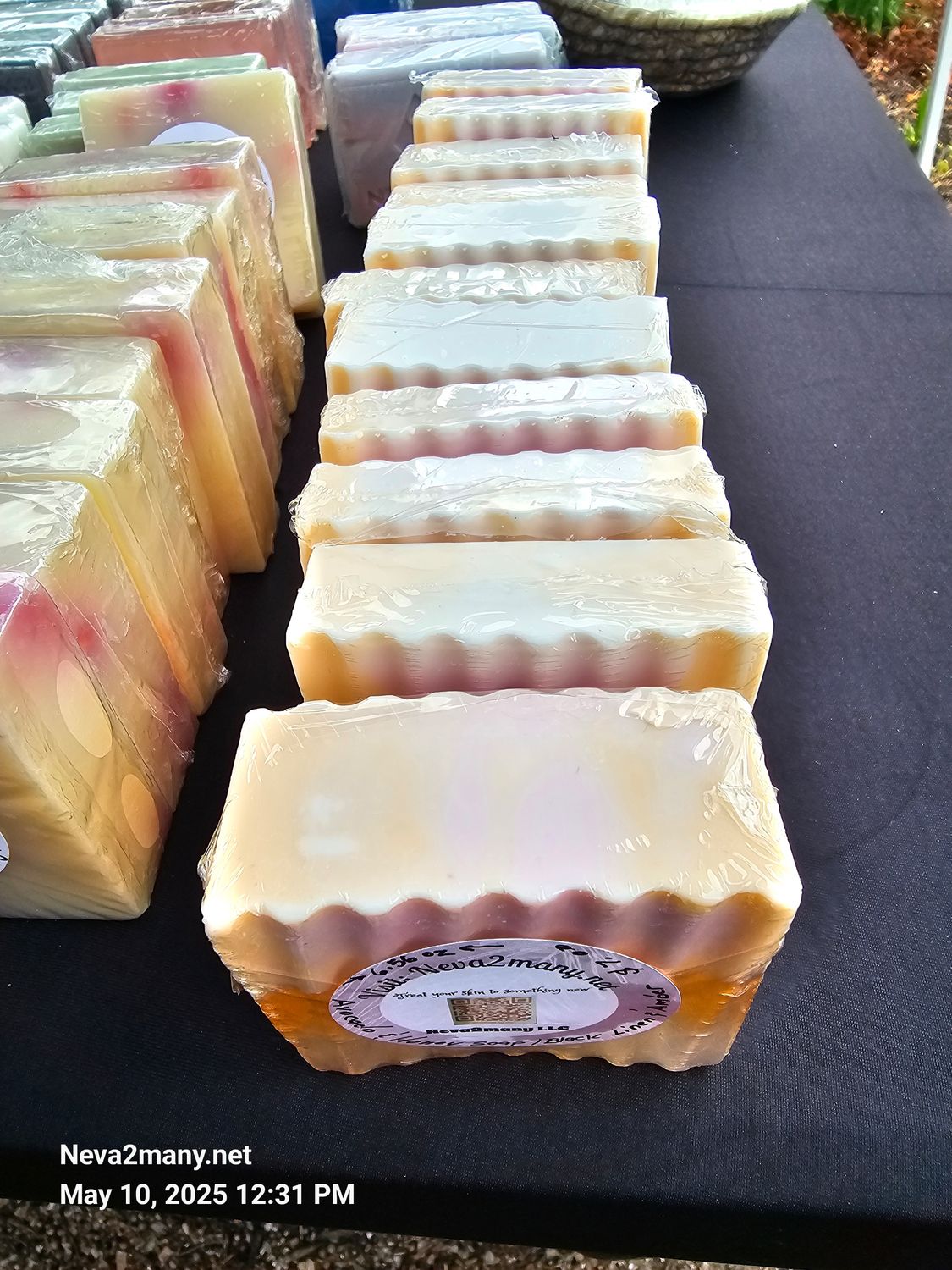 Avocado &amp; Honey soap/Black linen, amber
