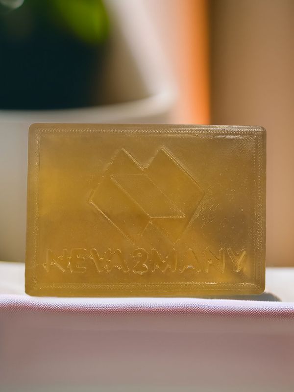 Clear soap/Cedarwood fragrance